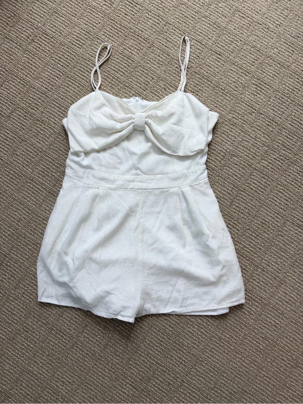 Altar’d StateWhite Spaghetti Strap Romper with Bow